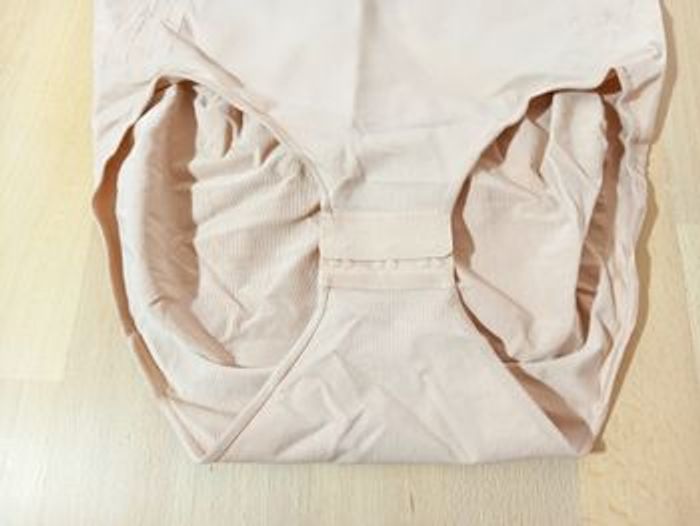 Body gainant post grossesse Momcozy L - photo numéro 5