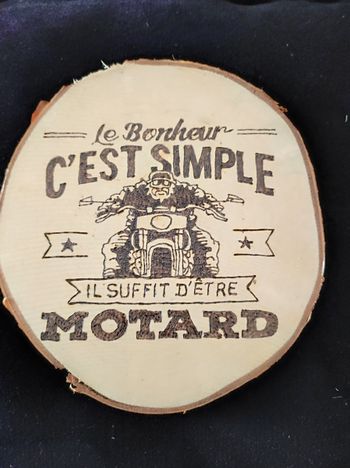 Rondin de bois thème motard
