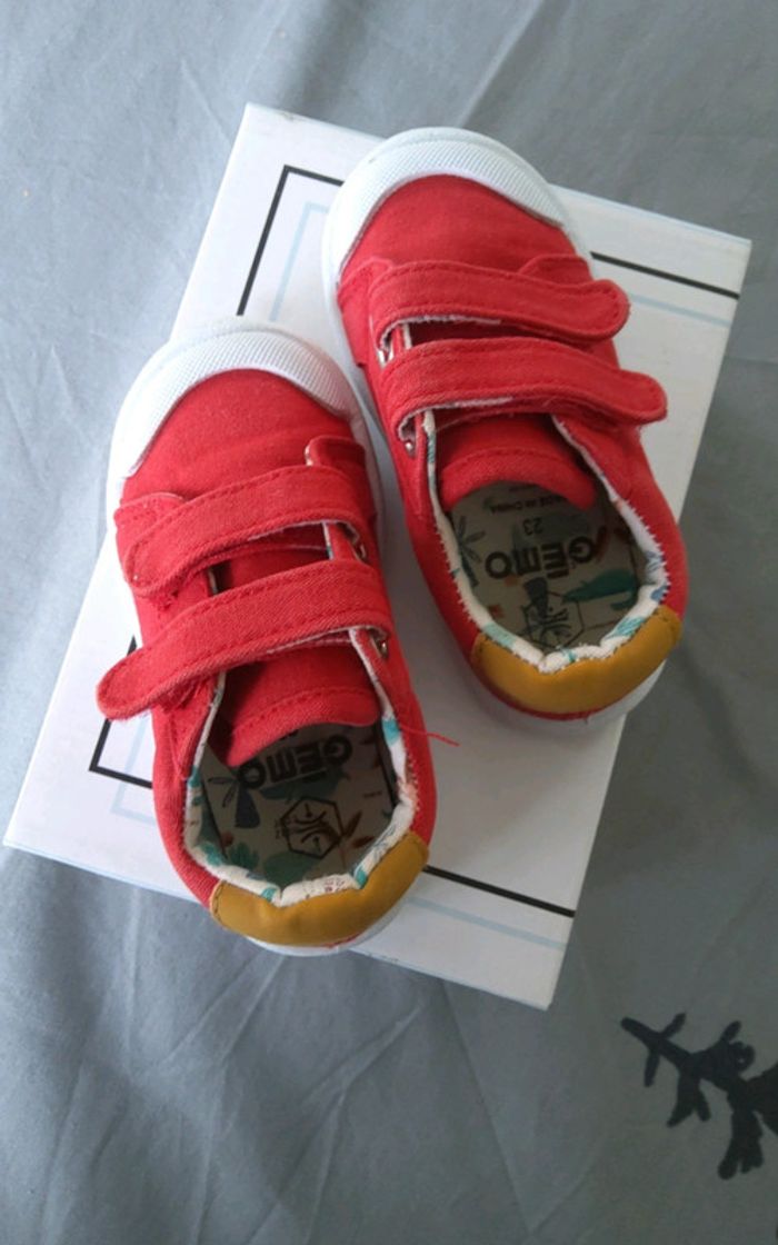 Baskets toile taille 23 - photo numéro 2