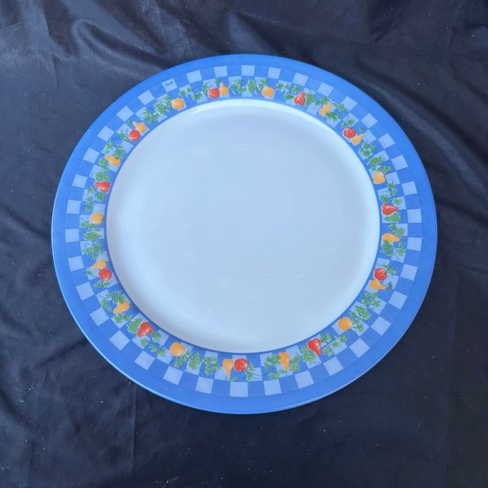 Plat de service rond Arcopal primeur Marc Palluy - photo numéro 6