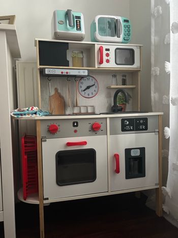 Cuisine en bois et ses accessoires