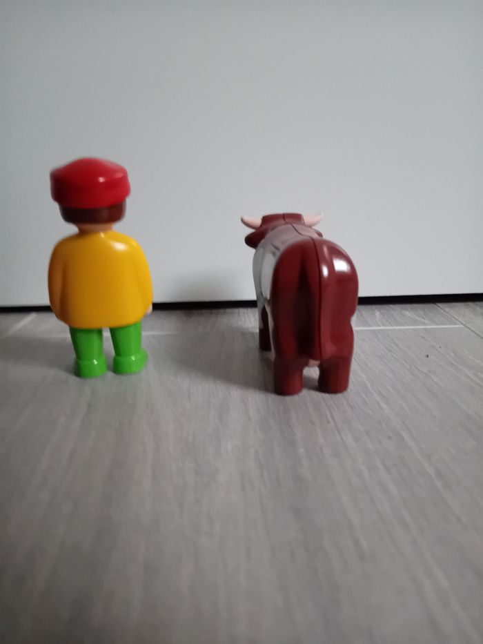 Playmobil 123 - 6972 ‐ Éleveur avec vache - photo numéro 4