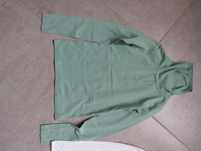 2 sous pull/col roulé fille 10 ans NKY - photo numéro 3
