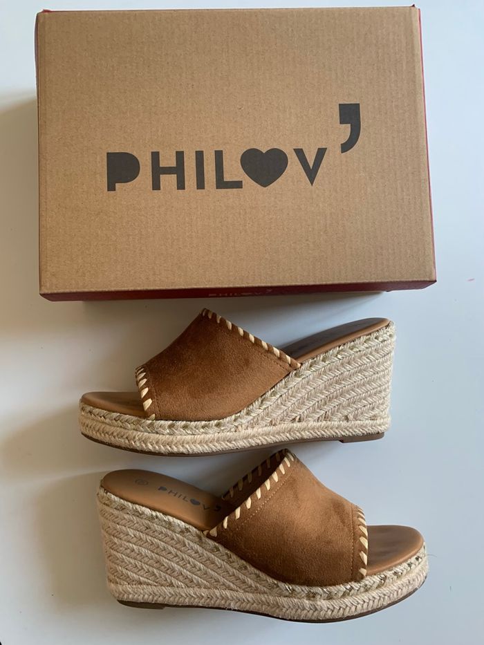 Chaussures compensées taille 40