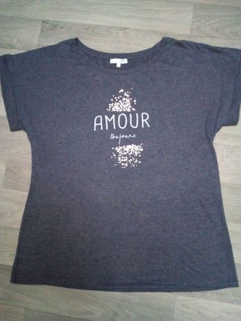 T.shirt femme T.L neuf