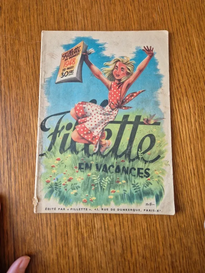revue vintage fillette en vacances - photo numéro 1