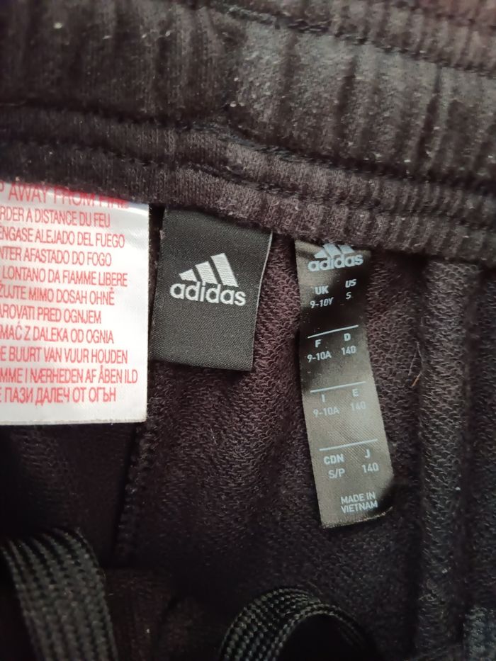 Ensemble ADIDAS - photo numéro 3