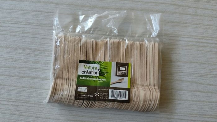 Cuillère a dessert en bois