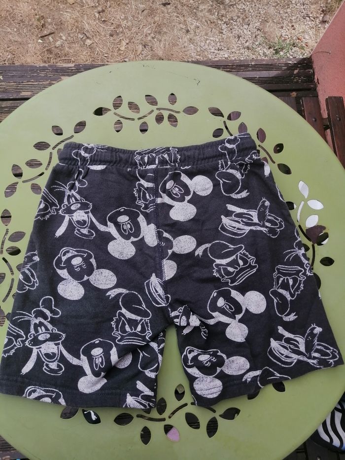 Short garçon 8 ans - photo numéro 2