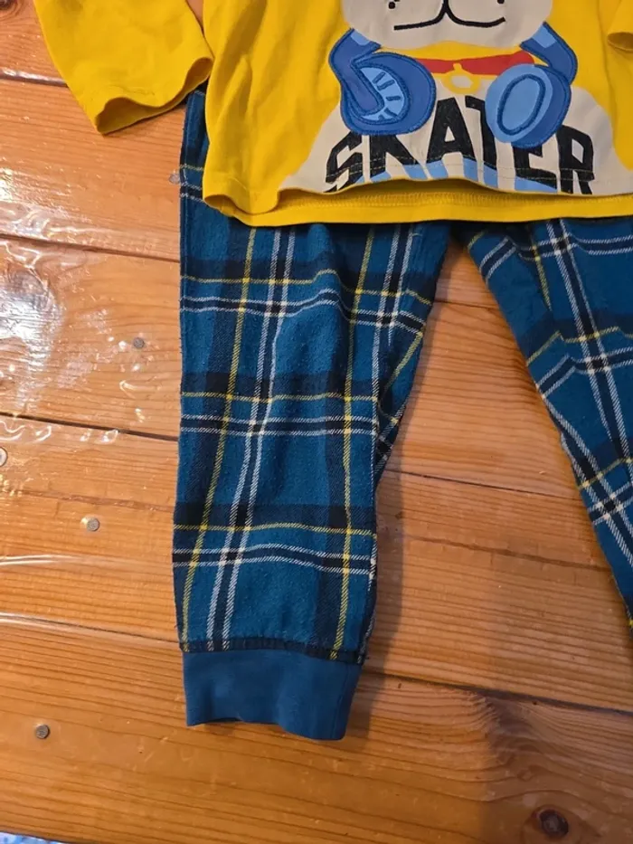 Pyjama 4 ans - photo numéro 3