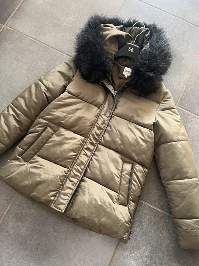 Doudoune capuche fourrure