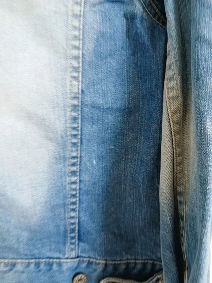🧥 Veste en jean bleu délavé – H&M – 10/11 ans - photo numéro 4