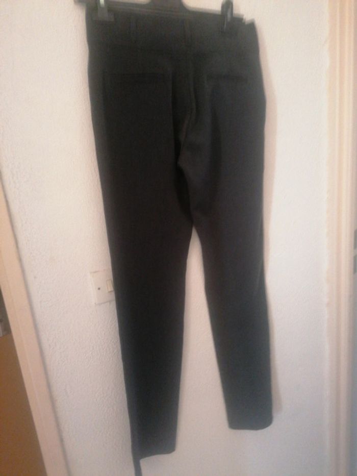 Pantalon taille 38 - photo numéro 2