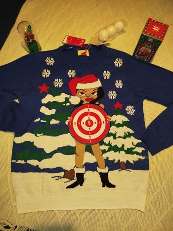 🎯 Pull de Noël d’exception T.S– pour ceux qui visent juste ! 🎯