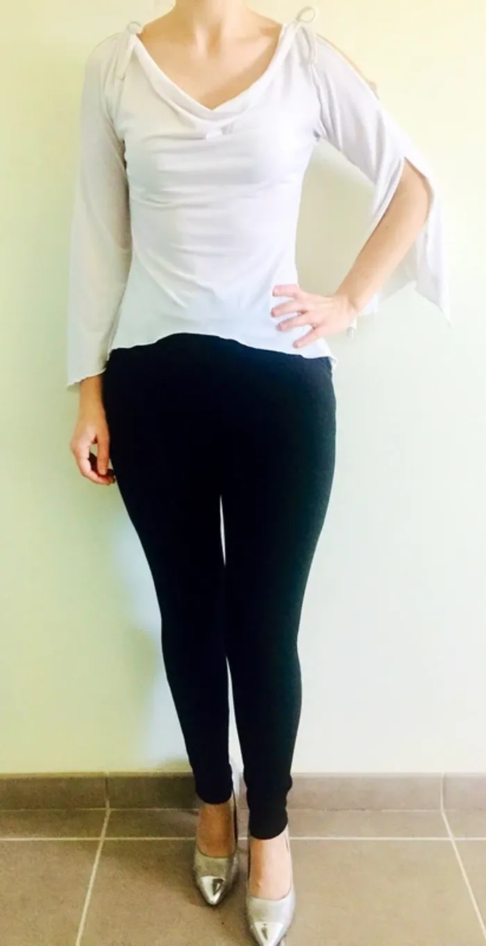Tee shirt blanc - photo numéro 2