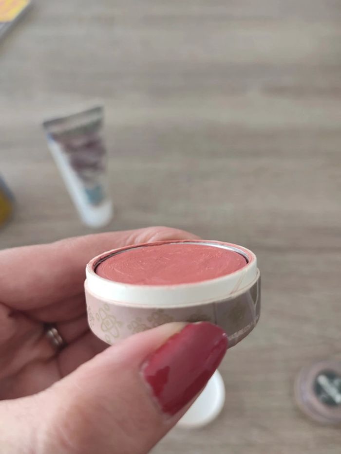 Blush couleur caramel - photo numéro 2