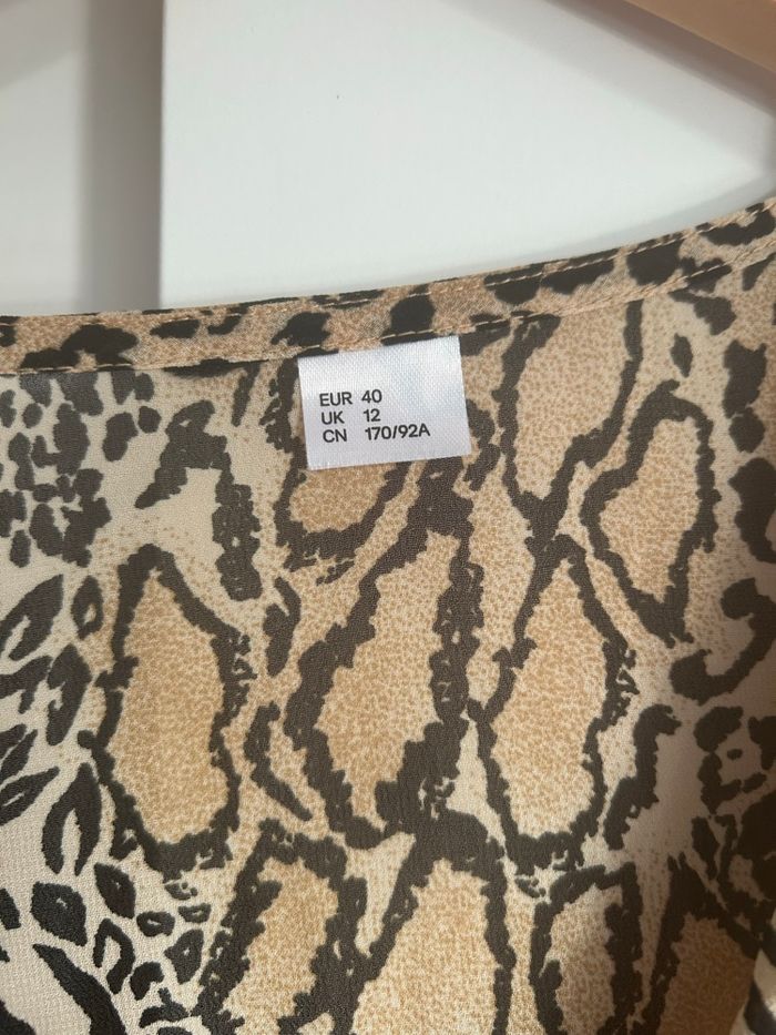 Chemisier léopard H&M - photo numéro 3