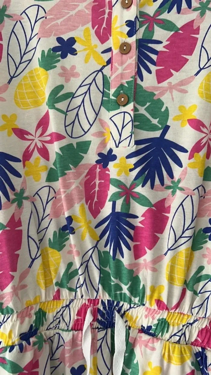 Combi short, taille 12 ans - photo numéro 2