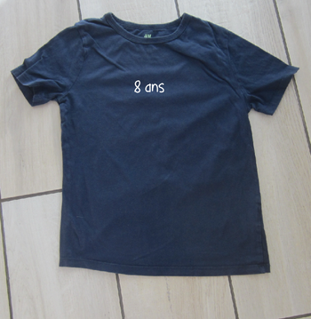 Tee shirt bleu marine 8/10 ans