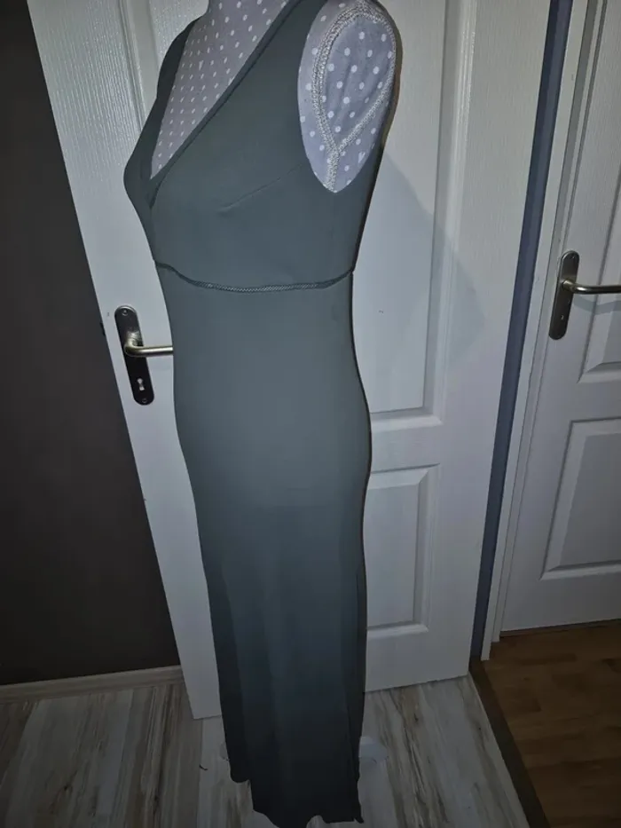 Robe cacharel 1990/2000 vintage - photo numéro 4