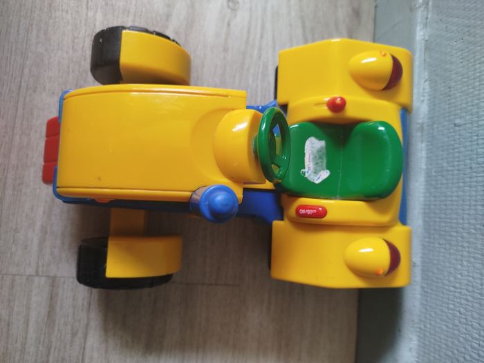 Tracteur parlant - photo numéro 2
