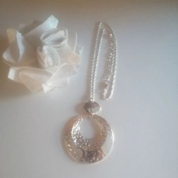 🌸Collier acier argenté pendentif martelé "Victoria Bijoux" 🌸