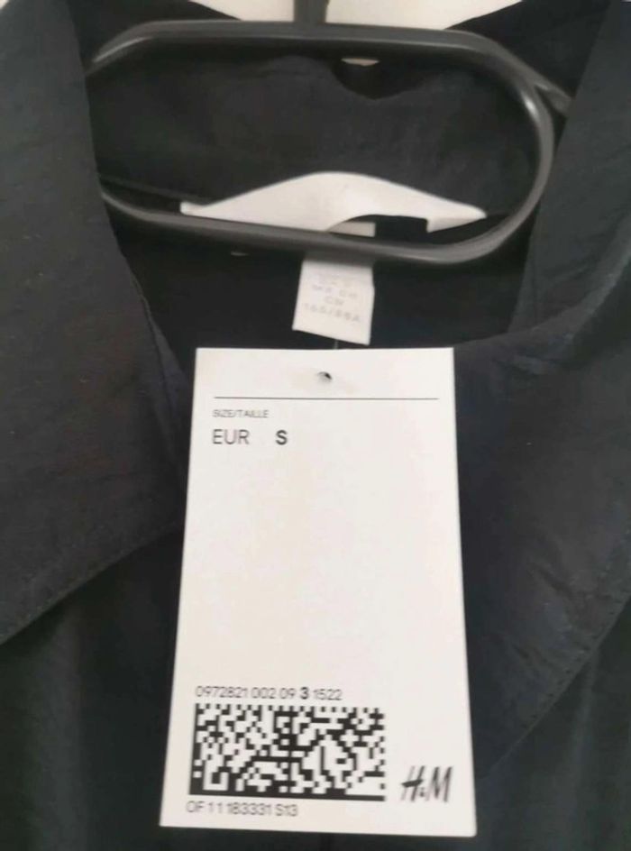 Chemisier noir sans manches neuf H&M T. S - photo numéro 4