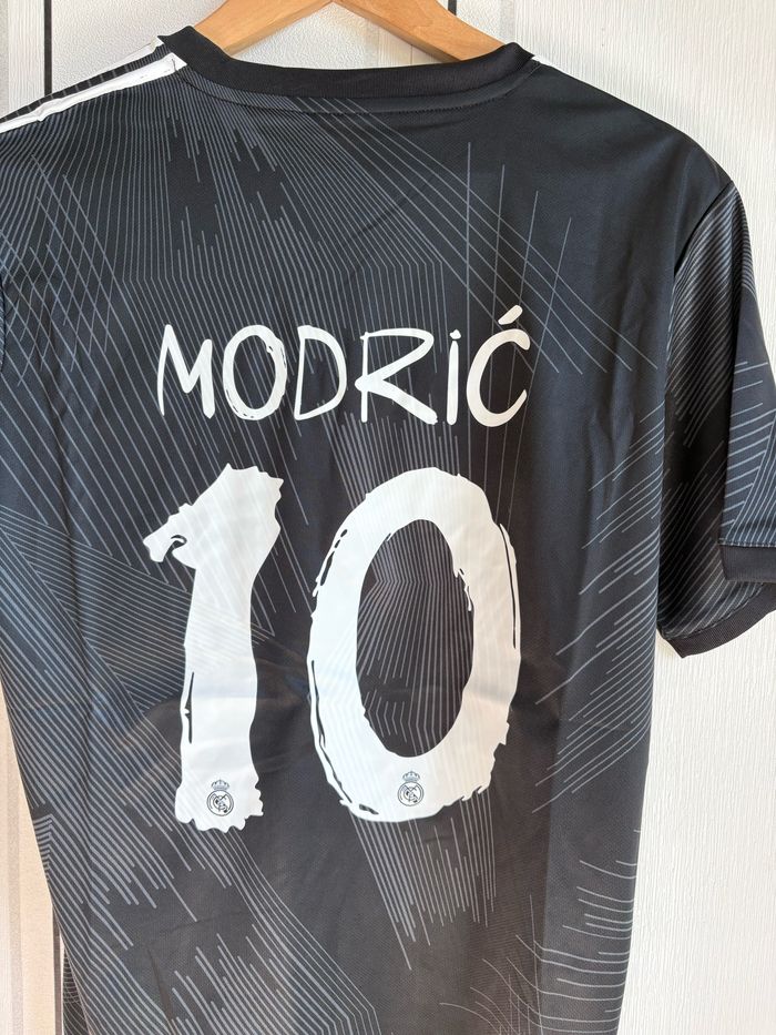 Maillot real madrid Y-3 Modric - photo numéro 6