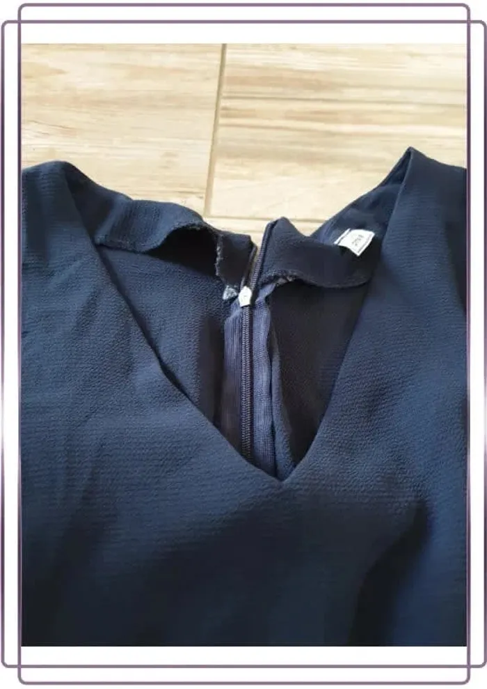 combi short bleu marine Pimkie, très bon état, taille 36 - photo numéro 3