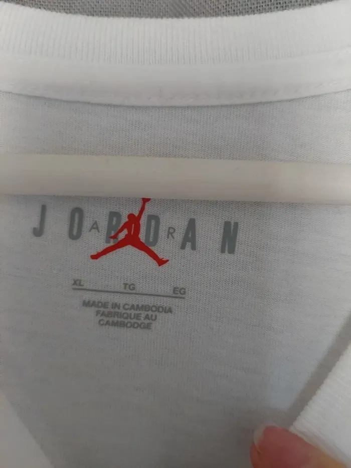 T-shirt Air Jordan blanc – Taille XL – 100% coton - photo numéro 3