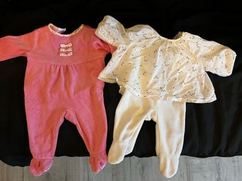 2 pyjamas 1 mois