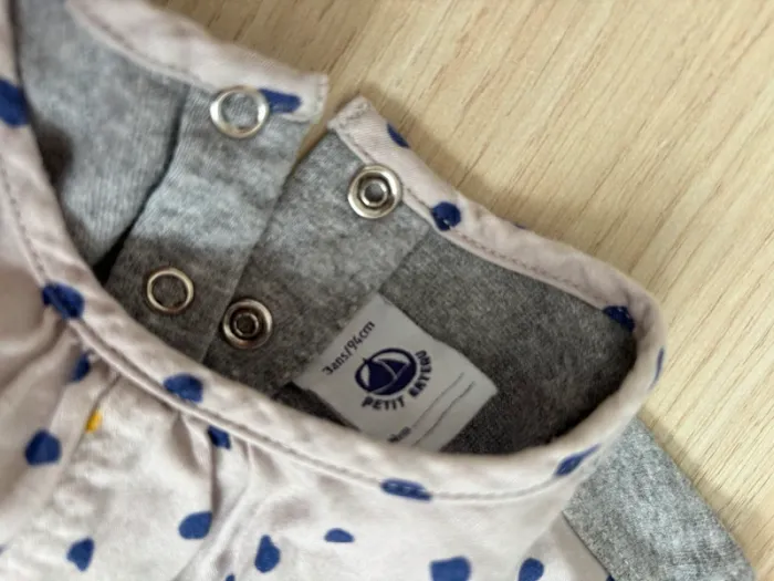 T-shirt à pois Petit Bateau taille 3 ans - photo numéro 4