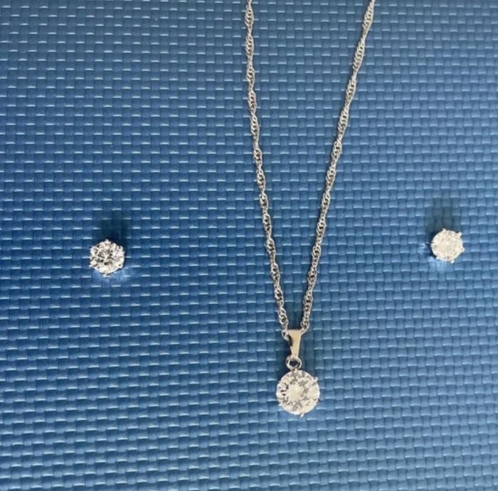 🎁 Neuf dans emballage. #noel. Idéal cadeaux de Noël. Boucles d’oreilles et colliers pendentif. - photo numéro 8