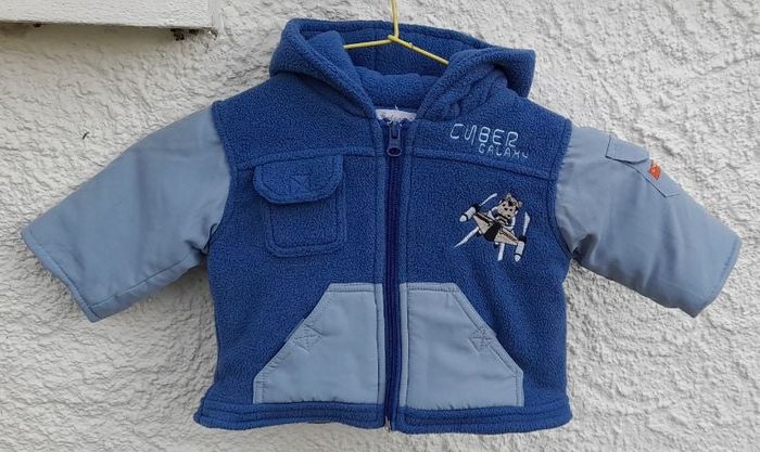 Manteau en matière polaire