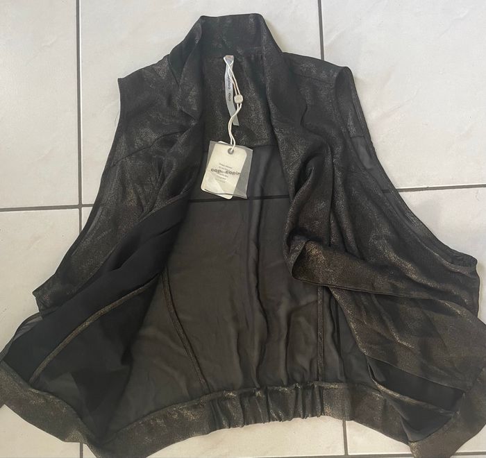 Haut Cop Copine TS sans manches couleur noir brillant Neuf avec étiquette - photo numéro 5