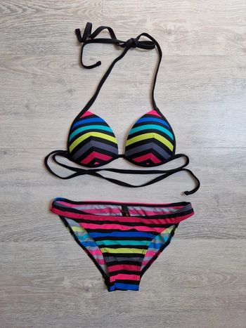 Maillot de bain bikini 2 pièces Undiz XS neuf haut rembourré rayé