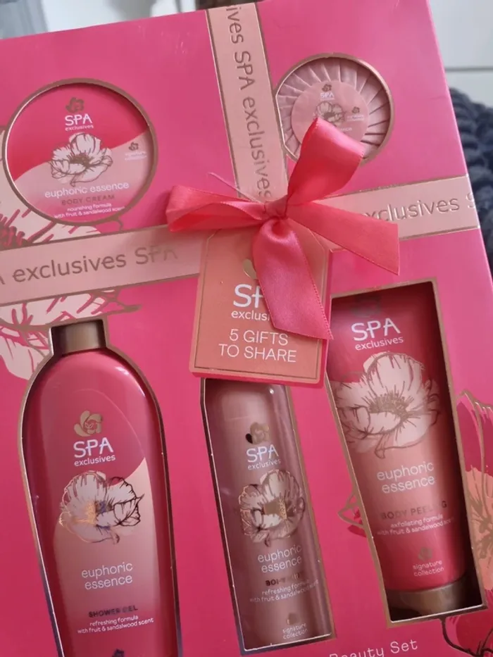 coffret cadeau spa action euphoric essence - photo numéro 2