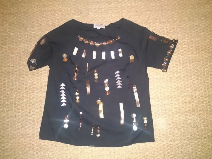 Tee shirt Femme Noir /Sequins - photo numéro 4