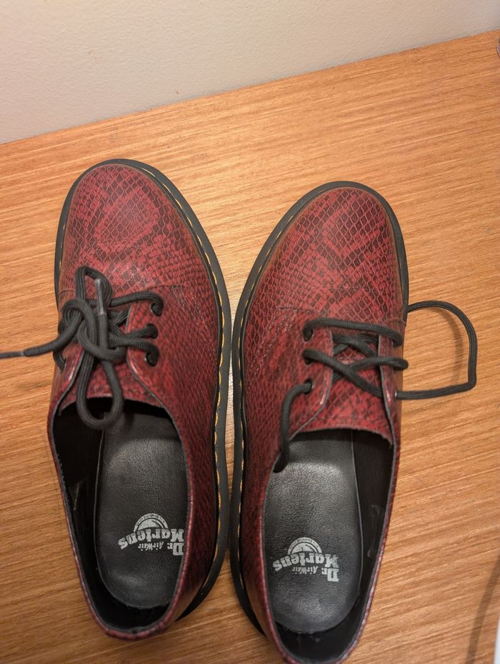 Doc Martens python