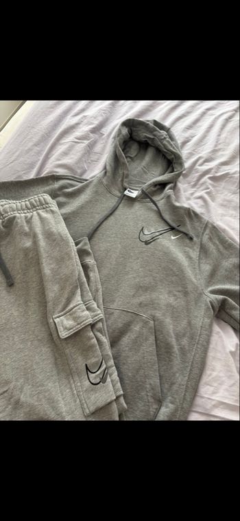 Ensemble Nike