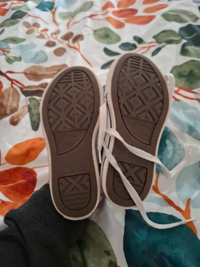 Converses noires 🥨 - photo numéro 6