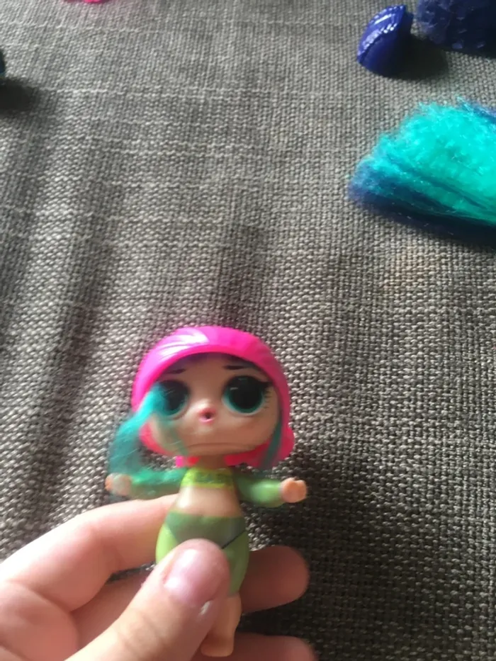 Poupée LOL avec accessoires - photo numéro 15