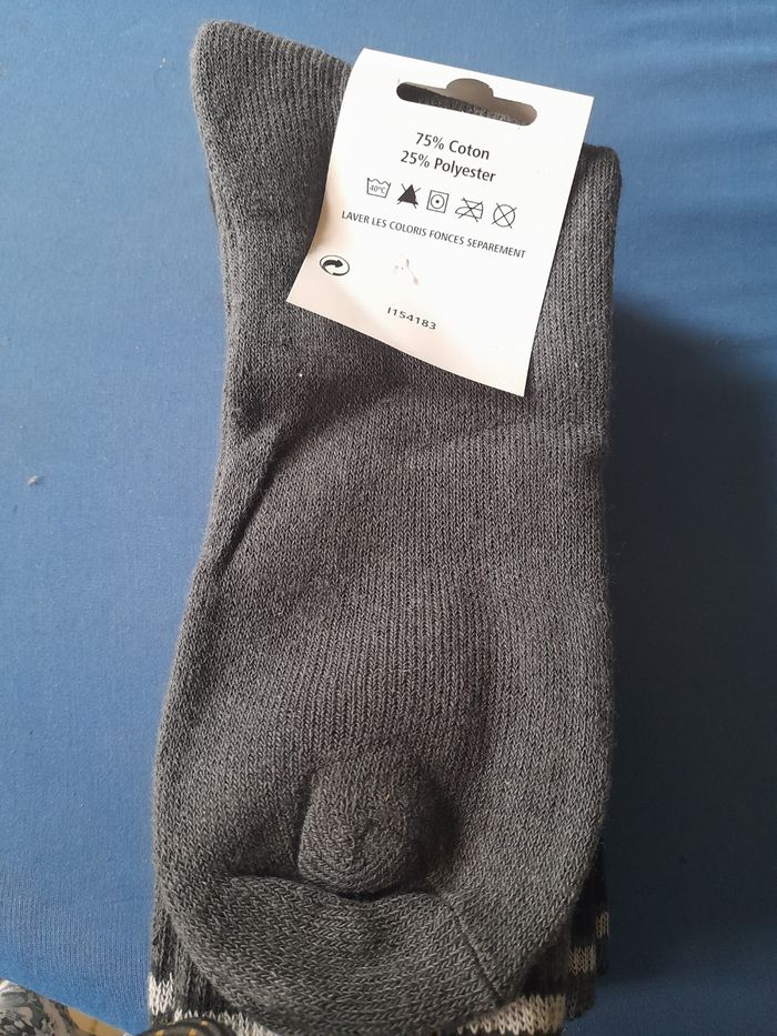 Lot de 3 paires de chaussettes, pointure 43-46 - photo numéro 2