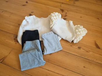 Lot de 5 vêtements en 18-24 mois.