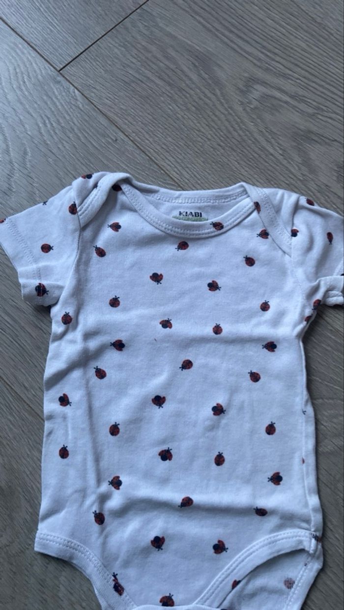 Lot vêtements body bébé fille 0-3 mois été - photo numéro 8