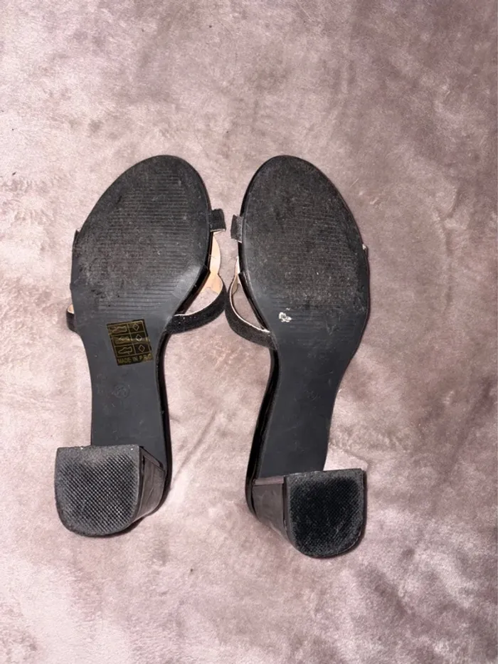 Mules à talon femme taille 36 noir en très bon état. Givana. - photo numéro 6