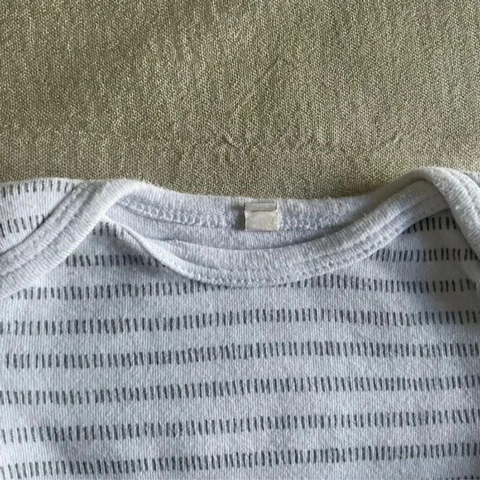 🍼 Body rayé manches longues bébé 🍼 - photo numéro 3