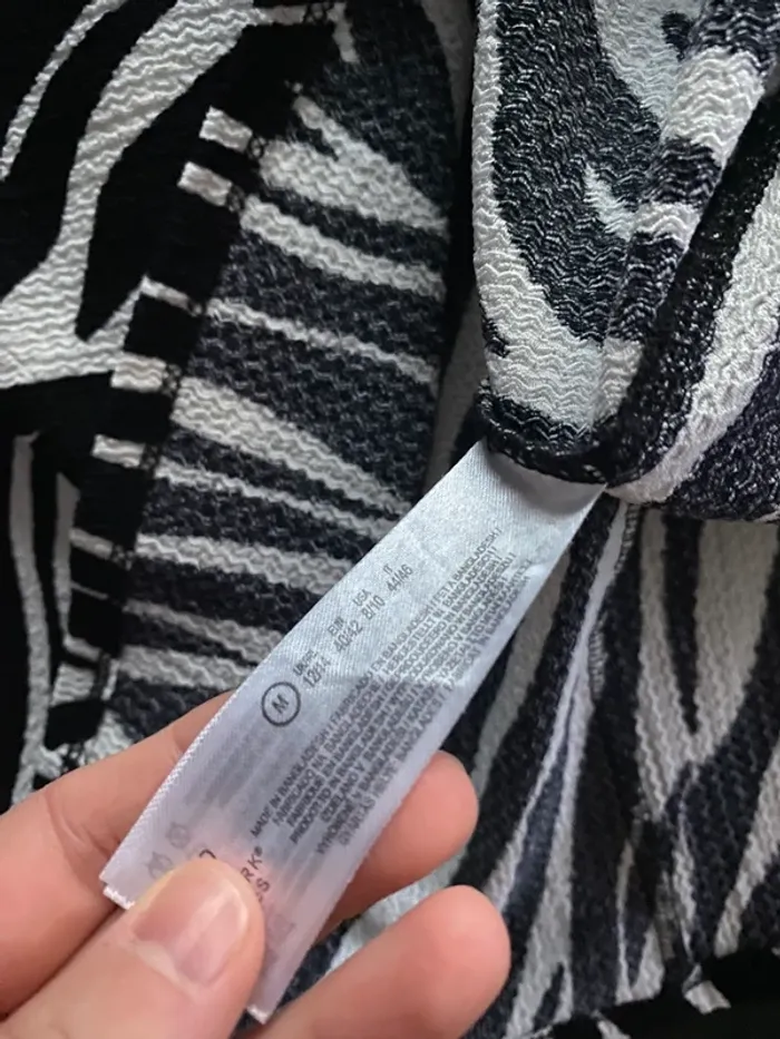 Robe zèbre neuve Primark T42 - photo numéro 6