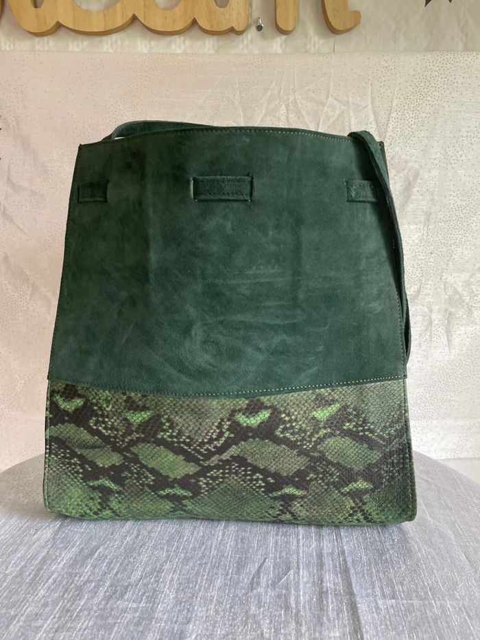 Sac vert effet python - Comme neuf - photo numéro 5