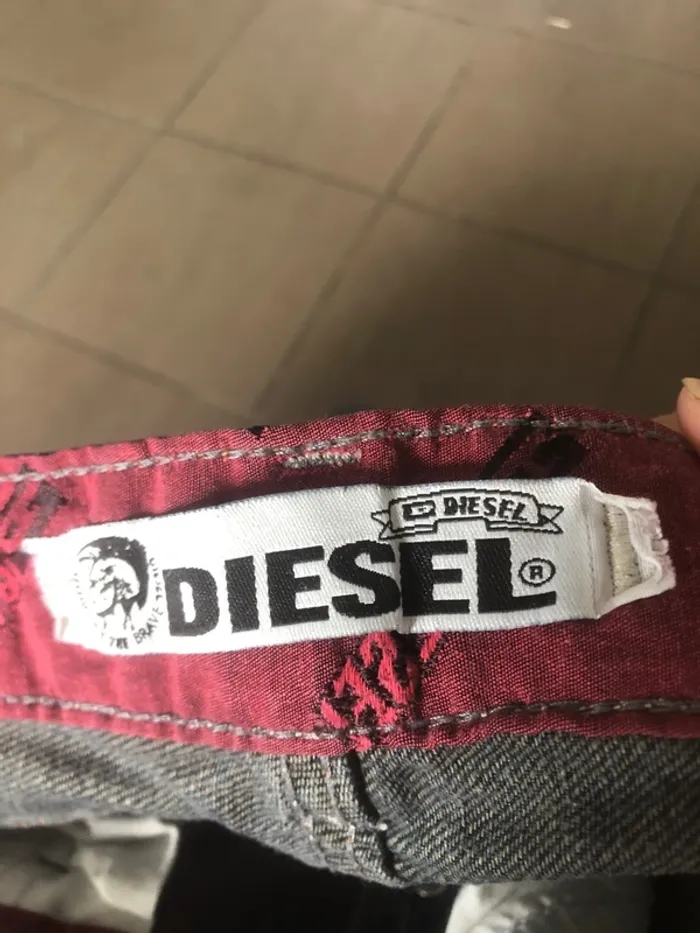 Jean marque diesel 👖 - photo numéro 4